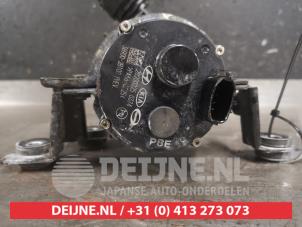 Hyundai Ioniq Extra waterpomp O600681 foto 2