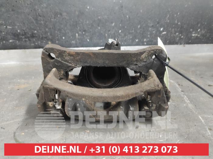 Toyota Landcruiser Remklauw (Tang) links-achter O600889