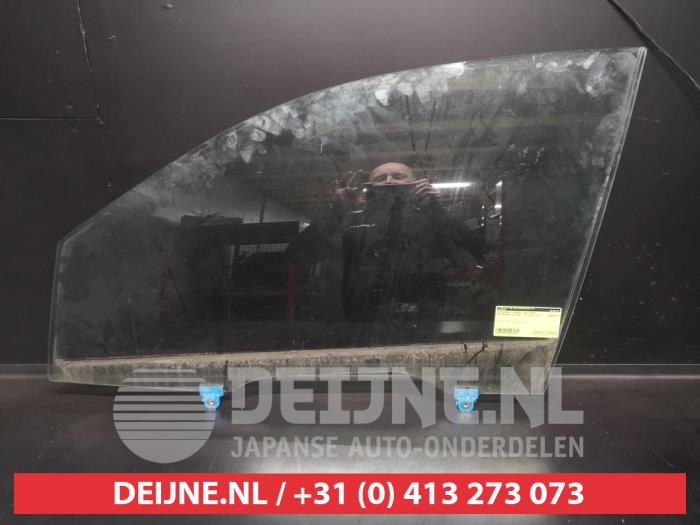 Mitsubishi Outlander Portierruit 4Deurs links-voor O601096