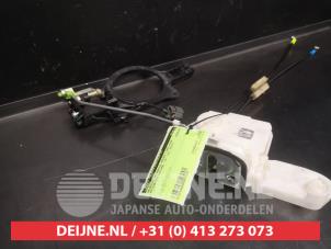 Mitsubishi Outlander Door lock mechanism 4-door, front left O601097 photo 2