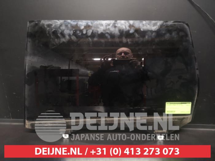 Mitsubishi Outlander Portierruit 4Deurs links-achter O601100