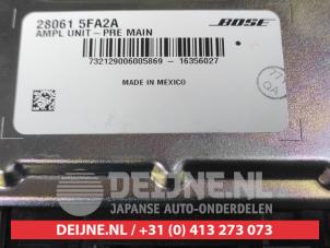 Nissan Micra Radio amplifier O601230 photo 3