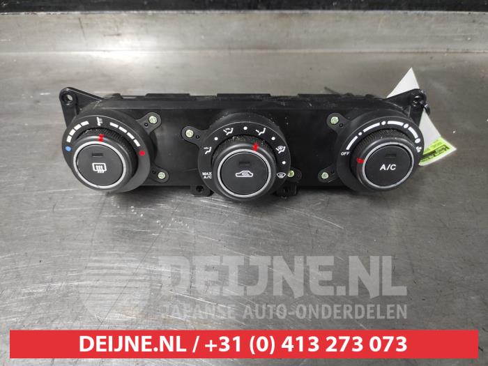 Kia Ceed Heater control panel O601316