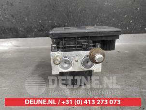 Nissan Note ABS Pumpe O601372 foto 3