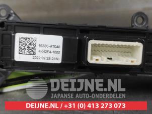 Kia Niro Handrem schakelaar O601442 foto 2