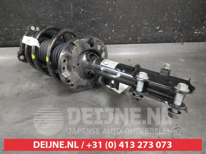 Kia Niro Stoßdämpferstrebe links vorne O601504