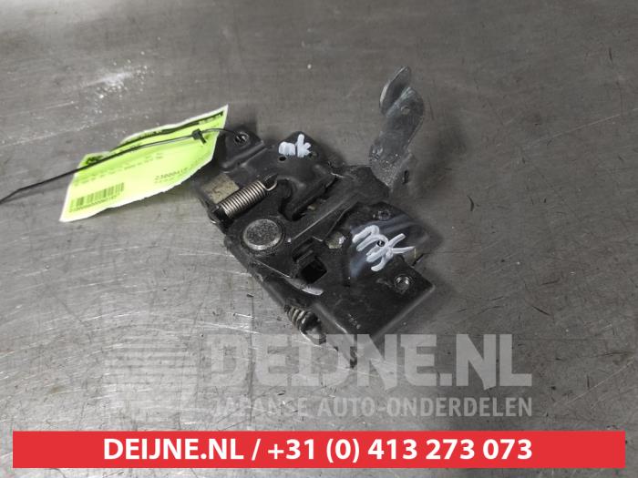 Mazda MX-5 Slotmechaniek Motorkap O601657