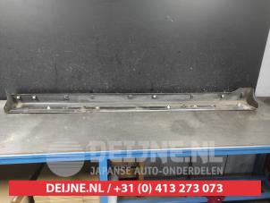 Mitsubishi Lancer Zijskirt rechts O601772 foto 2