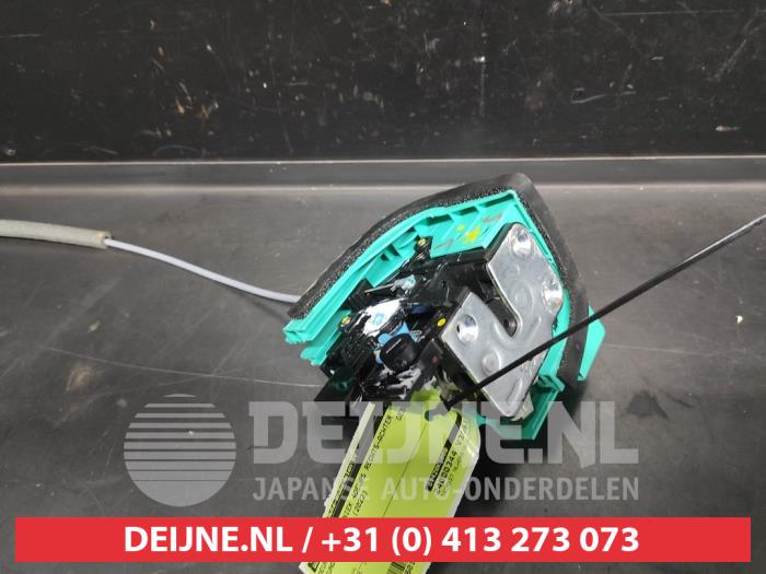 Hyundai I10 Deurslot Mechaniek 4Deurs rechts-achter O601913