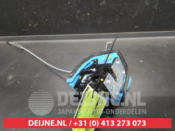 Hyundai I10 Deurslot Mechaniek 4Deurs rechts-voor O601916