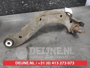 Gebruikte Draagarm rechts-achter Honda Civic (FA/FD) 1.3 Hybrid Prijs € 25,00 Margeregeling aangeboden door V.Deijne Jap.Auto-onderdelen BV