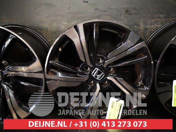 Velgen set van een Honda Civic (FK6/7/8/9) 1.0i VTEC Turbo 12V 2020