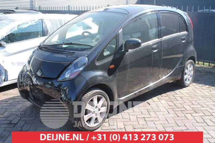 Mitsubishi i-MiEV Türscheibe 4-türig links vorne O602134
