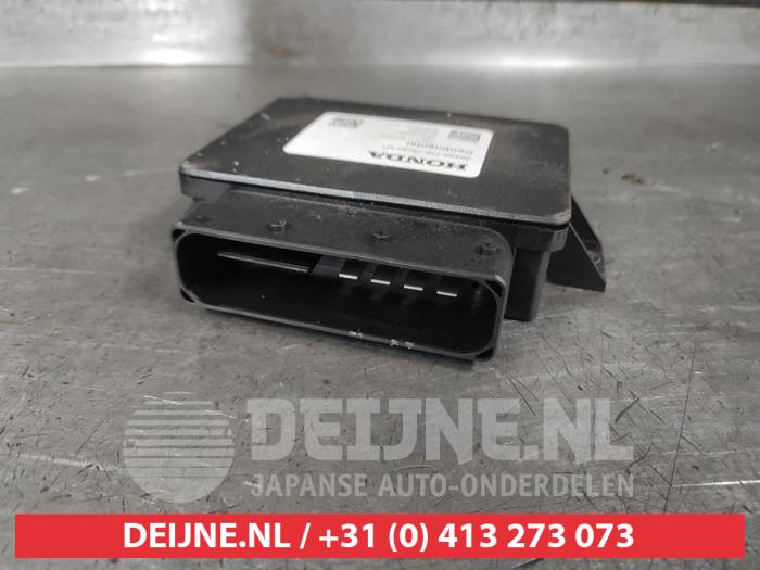 Honda Civic Parking brake module O602338