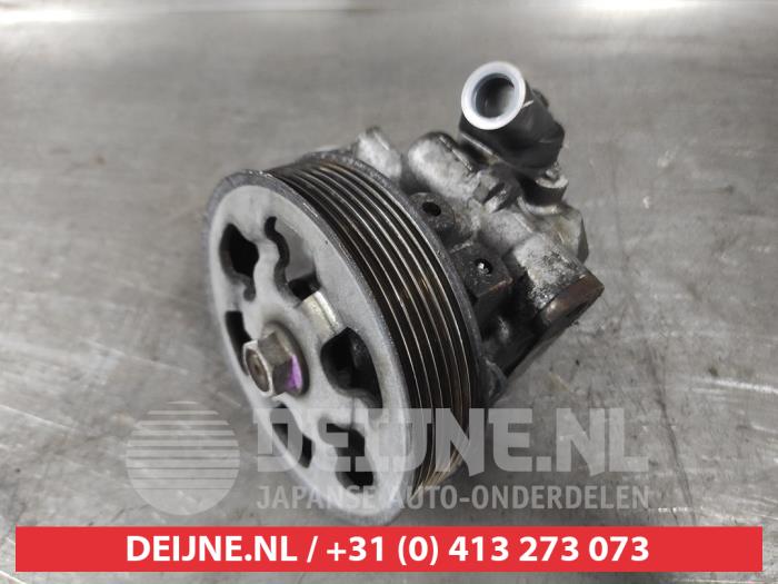 Gebruikte Pomp Servo Honda FR-V (BE) 2.2 i-CTDi 16V Prijs € 35,00 Margeregeling aangeboden door V.Deijne Jap.Auto-onderdelen BV