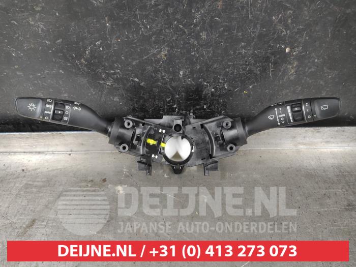 Hyundai Kona Kombischalter Lenksäule O602532
