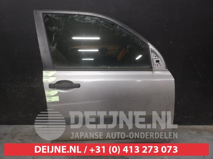Nissan X-Trail Tür 4-türig rechts vorne O602679