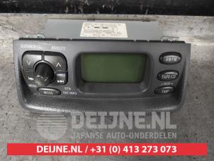 Gebruikte Navigatie Display Toyota Yaris (P1) 1.3 16V VVT-i Prijs € 50,00 Margeregeling aangeboden door V.Deijne Jap.Auto-onderdelen BV