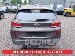 Hyundai I30 Tailgate reflector, left O602775 photo 3