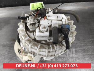 Toyota Auris Electric fuel pump O602949 photo 3
