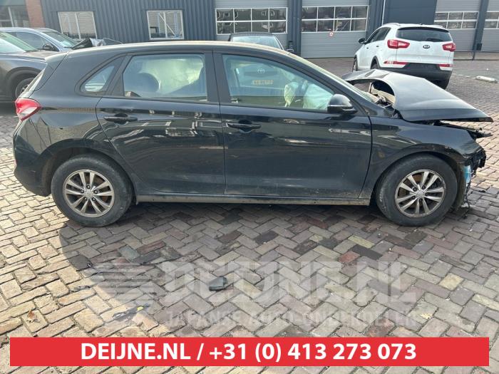 Hyundai I30 Portierruit 4Deurs rechts-achter O603149