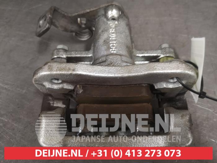 Kia Rio Remklauw (Tang) links-achter O603206