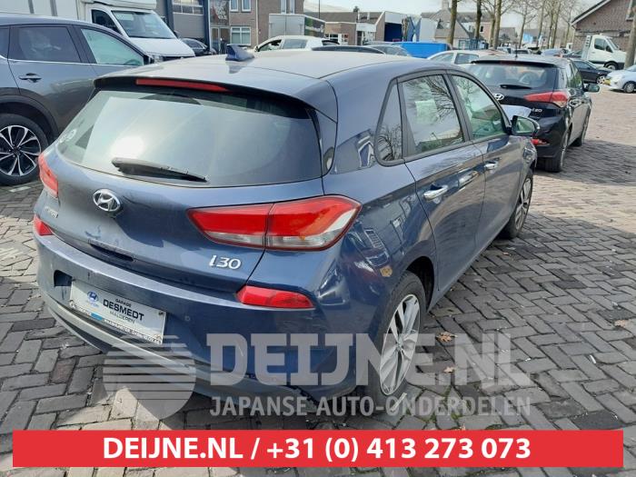 Hyundai I30 Heckklappenreflektor rechts O603447