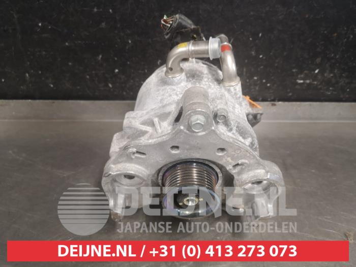 Gebruikte Dynamo Hyundai Tucson (NX) 1.6 T-GDI HEV Prijs € 250,00 Margeregeling aangeboden door V.Deijne Jap.Auto-onderdelen BV