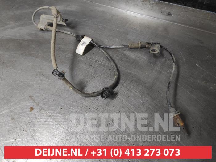 Gebruikte ABS Sensor Hyundai i30 (PDEB5/PDEBB/PDEBD/PDEBE) 1.0 T-GDI 12V Prijs € 25,00 Margeregeling aangeboden door V.Deijne Jap.Auto-onderdelen BV