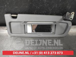 Gebruikte Zonneklep Honda Civic (FA/FD) 1.3 Hybrid Prijs € 25,00 Margeregeling aangeboden door V.Deijne Jap.Auto-onderdelen BV