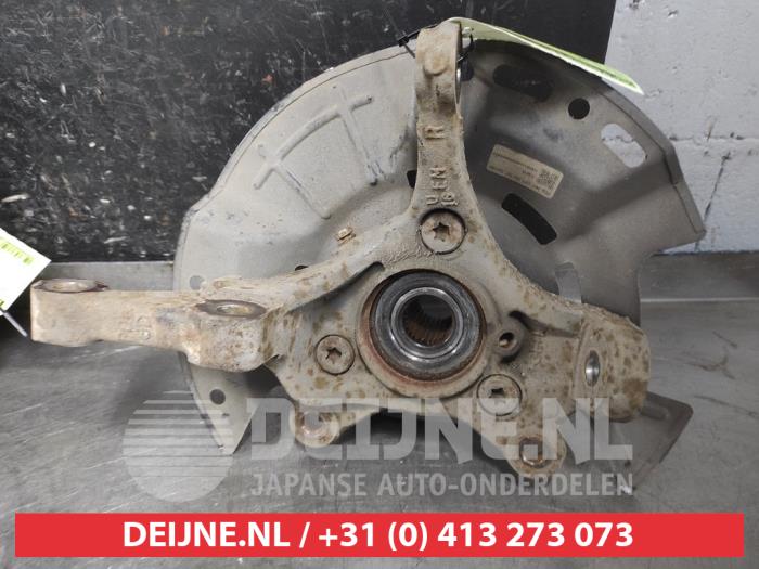 Hyundai I30 Achsschenkel rechts vorne O603667
