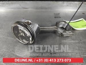 Gebruikte Zuiger Nissan Micra (K14) 1.0 IG-T 100 Prijs € 50,00 Margeregeling aangeboden door V.Deijne Jap.Auto-onderdelen BV