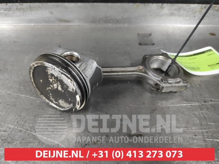 Nissan Micra Piston O603872