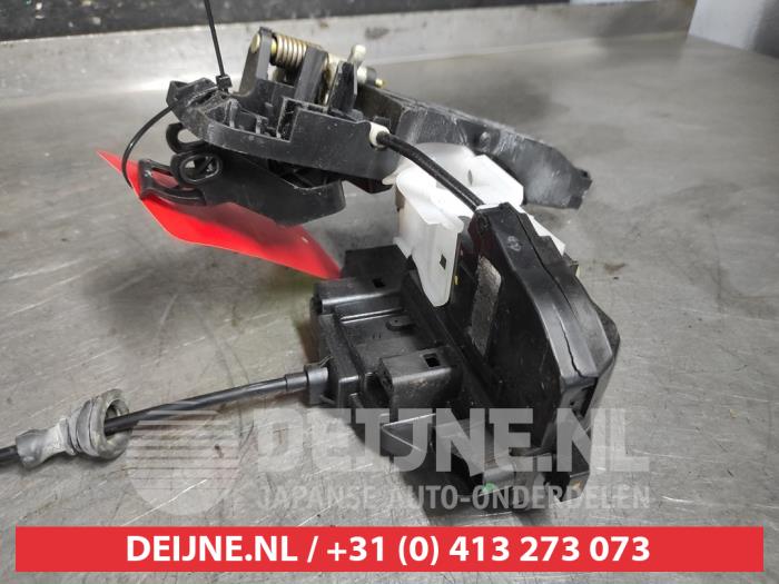 Kia Pro Ceed Deurslot Mechaniek 2Deurs links O603909