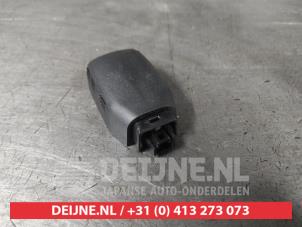Gebruikte Regensensor Mazda CX-5 II (KF) 2.0 e-SkyActiv G 165 16V 2WD M Hybrid Prijs € 25,00 Margeregeling aangeboden door V.Deijne Jap.Auto-onderdelen BV