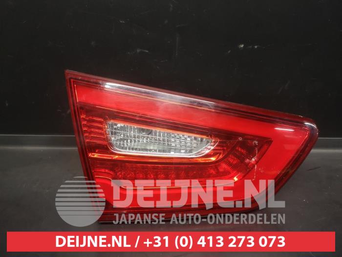 Kia Optima Heckklappenreflektor links O604009