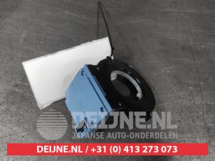 Gebruikte Gier sensor Lexus RX (L1) 450h V6 24V VVT-i 4x2 Prijs € 50,00 Margeregeling aangeboden door V.Deijne Jap.Auto-onderdelen BV