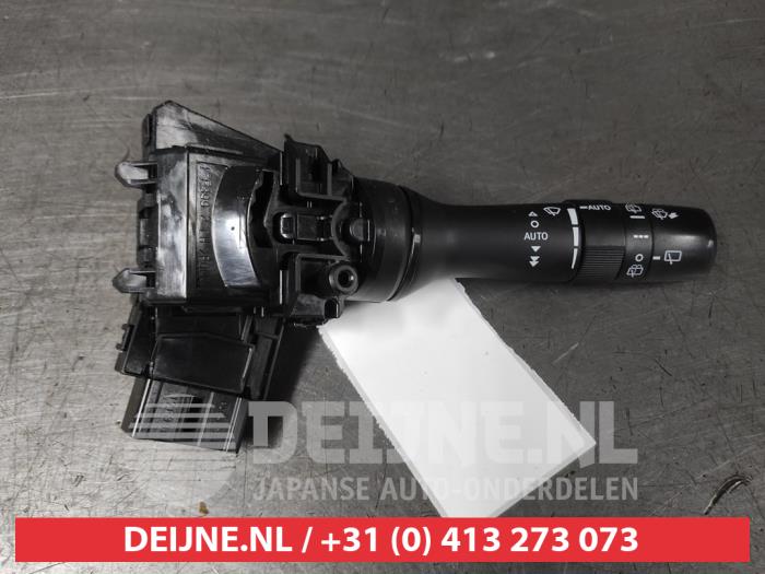 Lexus RX Scheibenwischer Schalter O604174
