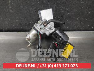 Gebruikte Rempomp Lexus RX (L1) 450h V6 24V VVT-i 4x2 Prijs op aanvraag aangeboden door V.Deijne Jap.Auto-onderdelen BV