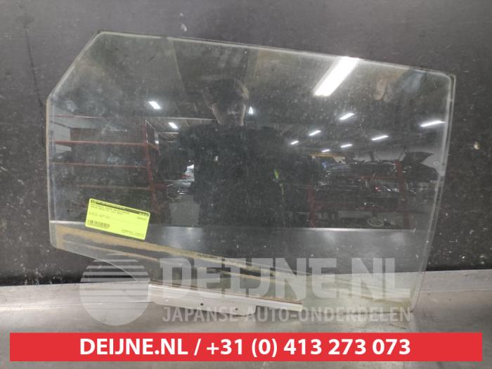 Toyota Auris Portierruit 4Deurs rechts-achter O604353