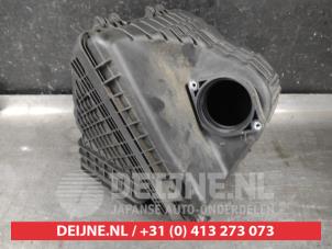 Gebruikte Luchtfilterhuis Kia Optima 1.7 CRDi 16V Prijs € 50,00 Margeregeling aangeboden door V.Deijne Jap.Auto-onderdelen BV