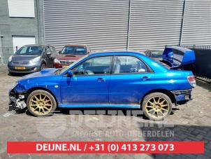 Gebruikte Portierruit 4Deurs links-achter Subaru Impreza II (GD) 2.5 WRX 16V Prijs € 25,00 Margeregeling aangeboden door V.Deijne Jap.Auto-onderdelen BV