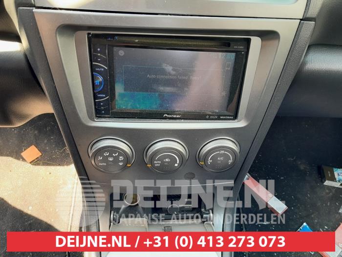 Subaru Impreza Radio O604453