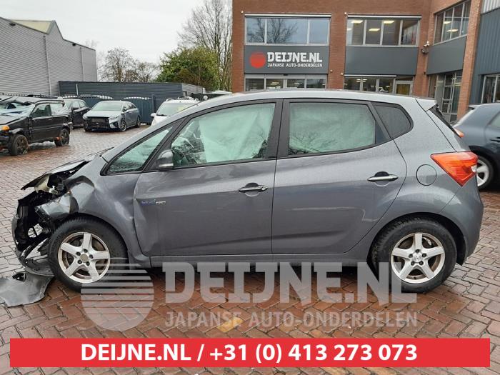 Hyundai IX20 Portierruit 4Deurs links-achter O604562