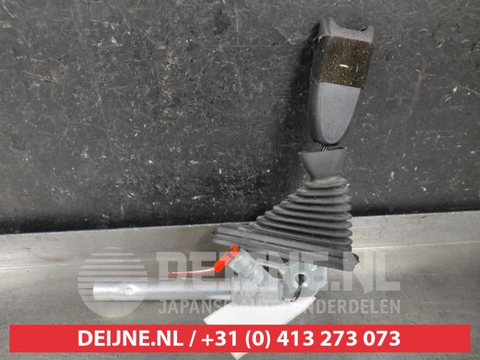 Nissan Qashqai Veiligheidsgordel Insteek links-voor O604655