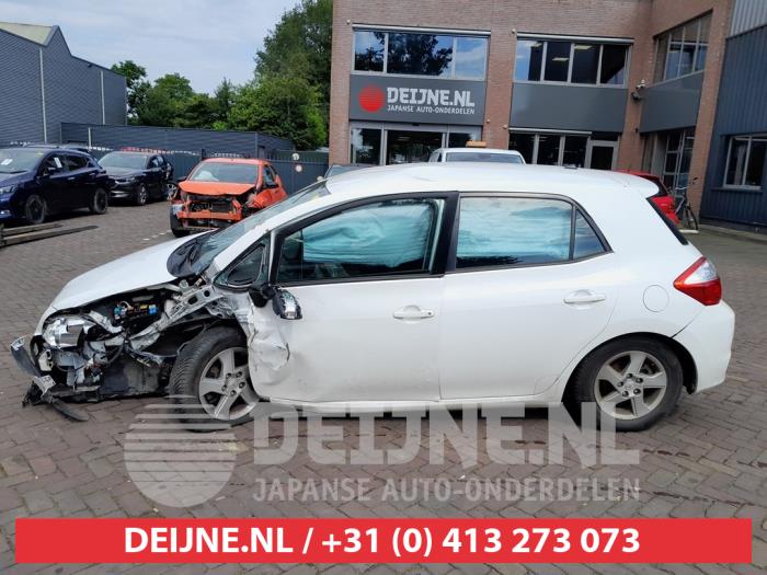 Toyota Auris Driehoeks Ruit links-achter O605022