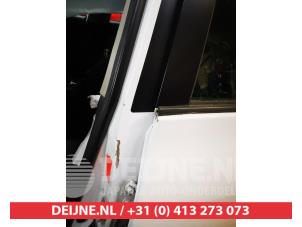 Toyota Auris Tür 4-türig links hinten O605018 foto 3