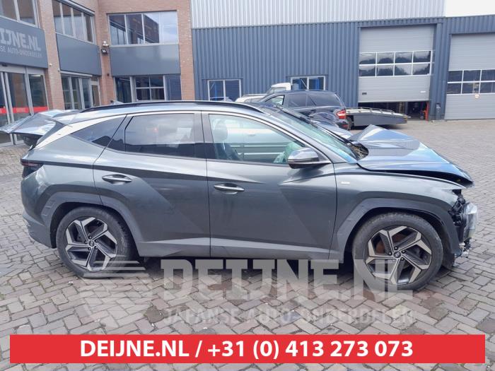 Hyundai Tucson Zusätzliches Fenster 4-türig rechts hinten O605151