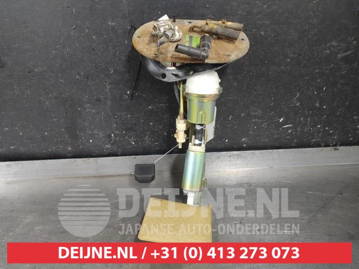 Gebruikte Tank element Pomp Subaru Impreza II (GD) 2.5 WRX 16V Prijs € 50,00 Margeregeling aangeboden door V.Deijne Jap.Auto-onderdelen BV