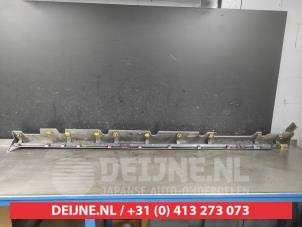 Hyundai Ioniq Side skirt, left O605442 photo 2